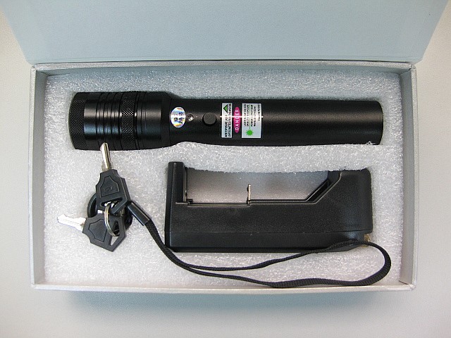 100mw~300mw 휴대용 녹색 레이저 포인터 안전 포인트 및 뛰어나다